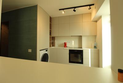 Piata Alba Iulia - Bd. Burebista - bloc mixt - studio complet renovat - 8