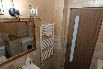Apartament cu 2 camere semidecomandat în Florești
