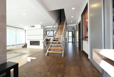 Casă cu 6 camere cu Canalizare în Exterior Nord - 3