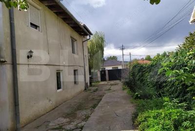 Casa de 170 mp, teren 720 mp, parcare, zona Cetate - 3