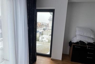 Vila mobilata -4 camere-bulevardul principal- 1 minut STV - 18