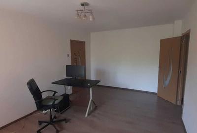 Apartament cu 2 camere semidecomandat în Unirii - 4