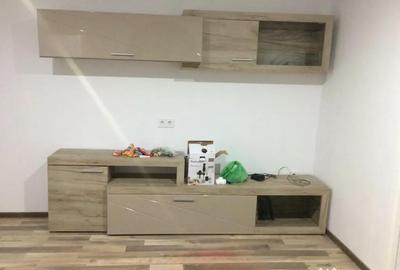 Apartament cu 3 camere semidecomandat în Central - 5