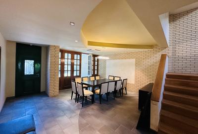 Duplex cu 12 camere cu Canalizare în Roșu - 7