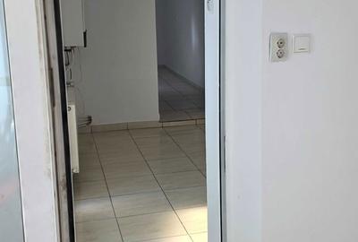 Spațiu comercial, de 50 mp, în Exterior Vest - 6