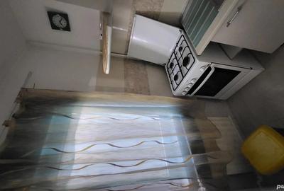 Garsonieră nedecomandată în Central - 3