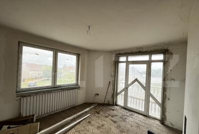 Casa de vanzare in Lazuri, ideala si pentru investitii - 7