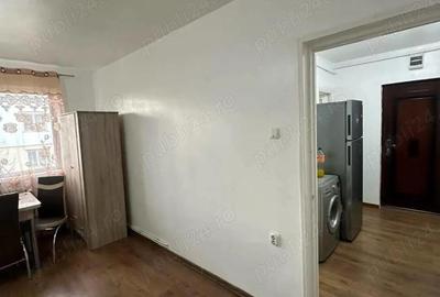 De vanzare 2 camere ?i balcon, zona Posta Mica, 39.600 euro - 10