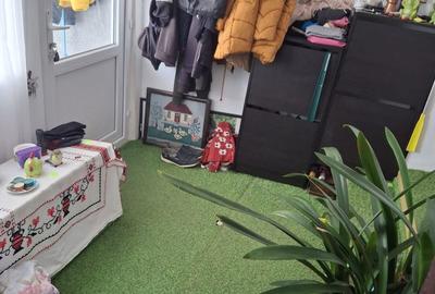 Casă cu 3 camere cu Teren 2155 Mp în Traian - 2