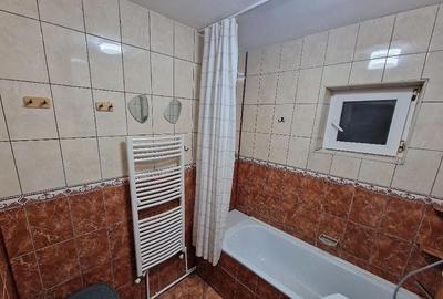 Apartament cu 2 camere decomandat în Micro 18 - 1