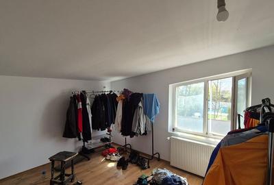 Casă cu 4 camere cu Teren 261 Mp în Central - 8
