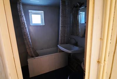 Apartament cu 4 camere decomandat în Olteniței - 9
