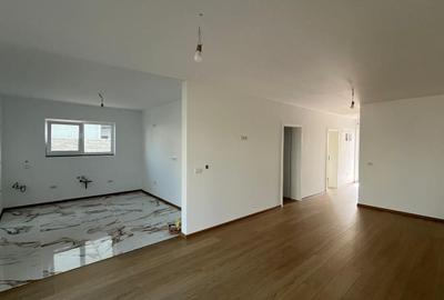 Duplex cu 3 camere cu Canalizare în Moșnița Nouă - 4