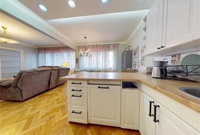 Tur LIVE! Proprietate regim special, Central, Brasov - 11