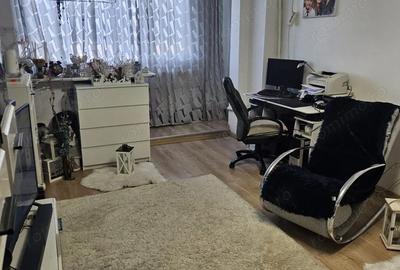 Apartament cu 3 camere decomandat în Central - 4