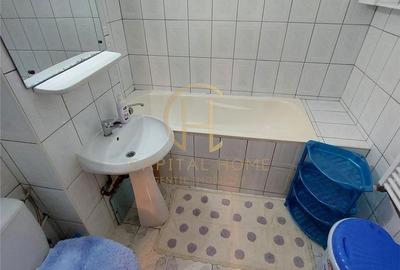 Apartament cu 3 camere decomandat, mobilat în Nicolina - 12