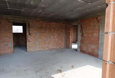 Casa la rosu, Tupilati - 10