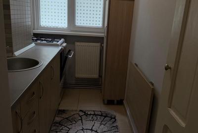 Apartament cu 2 camere semidecomandat în Central - 3