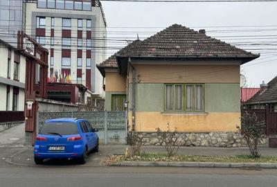 Casă cu 2 camere în Central - 8