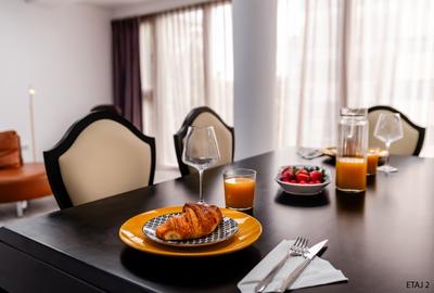Cladire S+P+2+M centrul orasului pe Bld.Mamaia cu 3 apartamente+spatiu comercial - 22