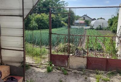 Casă cu 5 camere cu Teren 700 Mp în Peretu - 7