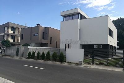 Casă individuală cu 6 camere cu Teren 430 Mp în Băneasa