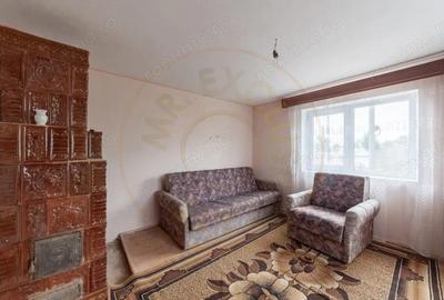 Casa traditionala la tara in Gliganu de Jos Com. Rociu-Arges la 30 km de Pitesti - 13