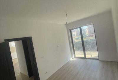 2 camere la 2 minute de benzinaria Eso - 2