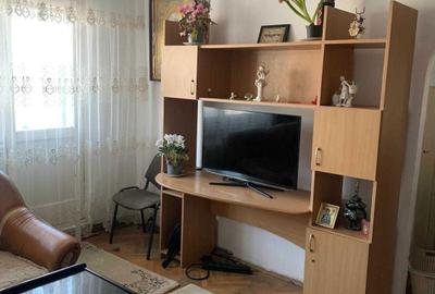 Apartament cu 3 camere în Central - 1