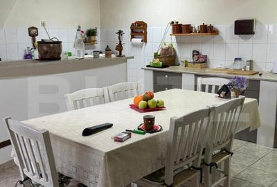 Casa de vanzare cu teren generos la doar 15 minute de - 10