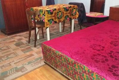 Casă cu 4 camere în Poiana Mare