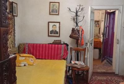 Proprietar, vând casă lângă maternitatea din Ploiesti - 8