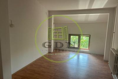 Casă individuală cu 7 camere cu Canalizare în Brazda lui Novac - 2