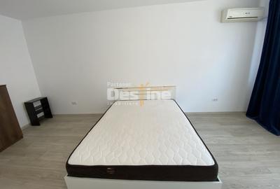 Apartament cu 2 camere decomandat în Tractorul - 4