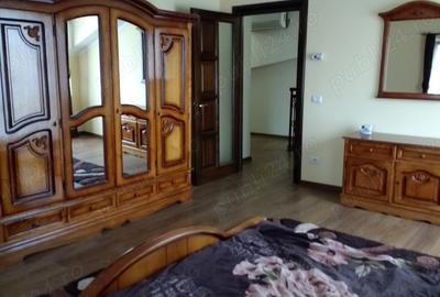 Vand CASA in or.Buhusi,jud.Bacau ,STR,Libertatii,Nr,159,suprafata construita 220mp,DS+P+E - 6