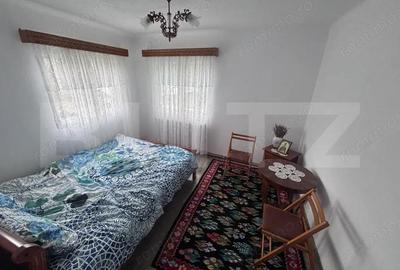 Casă cu 2 camere cu Teren 2108 Mp în Central - 8