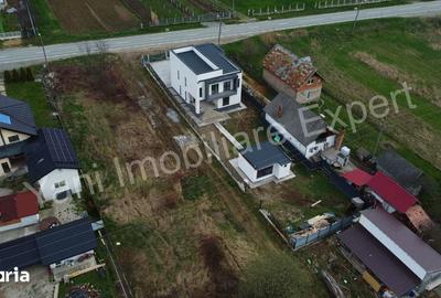 Casă cu 4 camere cu Teren 1000 Mp în Băiculești - 18