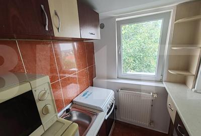 Garsoniera ideala, decomandata, in zona excelenta - 12