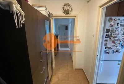 Apartament cu 3 camere decomandat în Drumul Taberei - 1