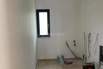 Casă cu Teren 8000 Mp în Câmpuri - 13