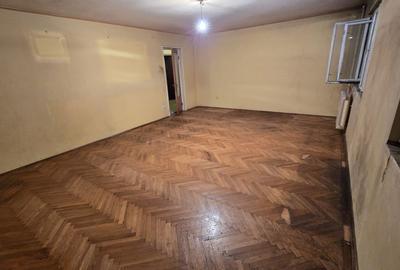 Apartament cu 3 camere decomandat în Central - 4