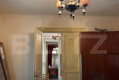 Casa de vanzare pentru renovare sau demolare zona pre - 10