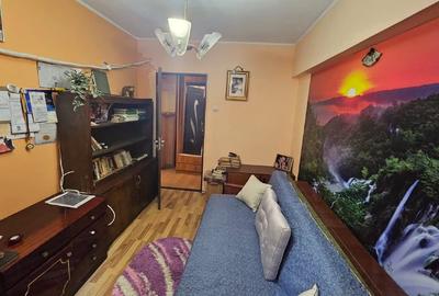 Apartament 3 camere decomandat, etaj 1, Șoseaua Pantelimon, sector 2 - 3