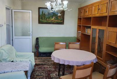 Apartament cu 2 camere decomandat în Central - 3