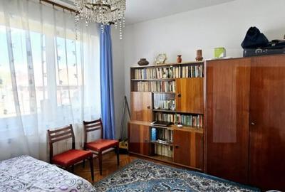 Casă cu 6 camere cu Teren 302 Mp în Semicentral - 9