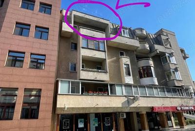Apartament cu 3 camere decomandat în Central - 1
