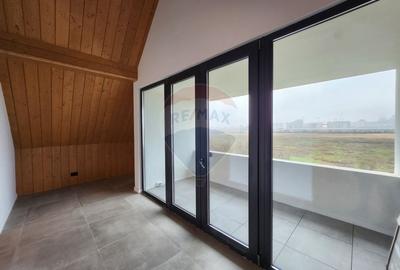 Casă cu 6 camere cu Teren 600 Mp în Aviației - 17