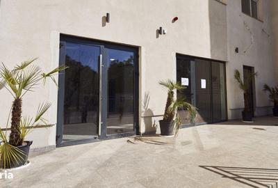 Spațiu comercial, de 65 mp, în Central - 9