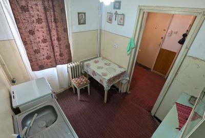 Apartament cu 2 camere semidecomandat în Traian - 3