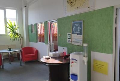 Spațiu comercial, de 150 mp, în Depozitelor - 15